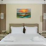 Brothers Seaview Aparthotel 4*