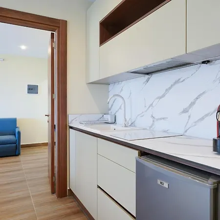 Brothers Seaview Aparthotel Chrisi Ammoudia