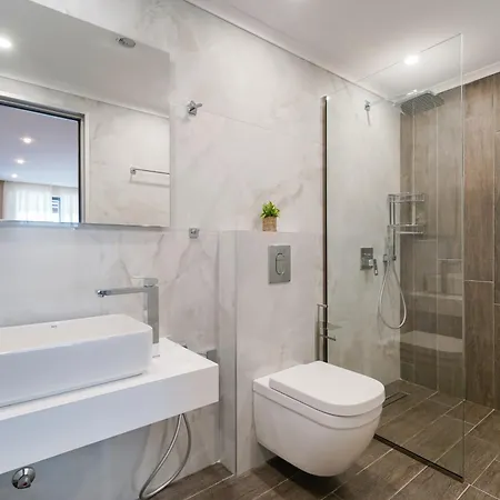 Aparthotel Brothers Seaview 4*