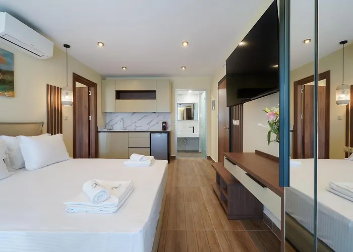 Brothers Seaview Apart-hotel 4*